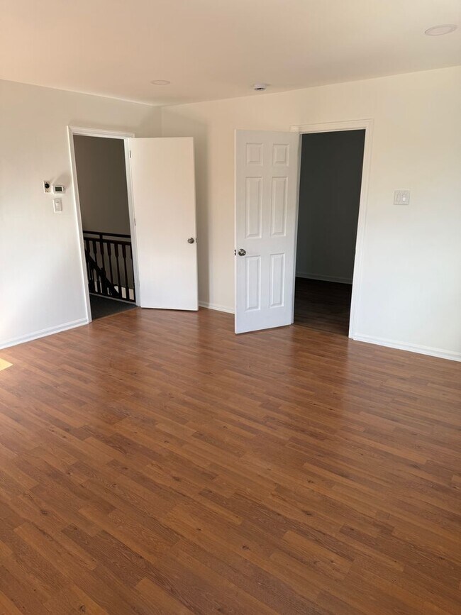 Building Photo - Charming 4-Bedroom, 1.5 Baths Home in Prime Absecon Location