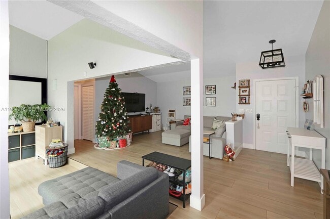 Building Photo - 6011 Manchester Ln