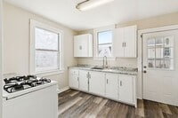 Building Photo - 4200-4202 5th St