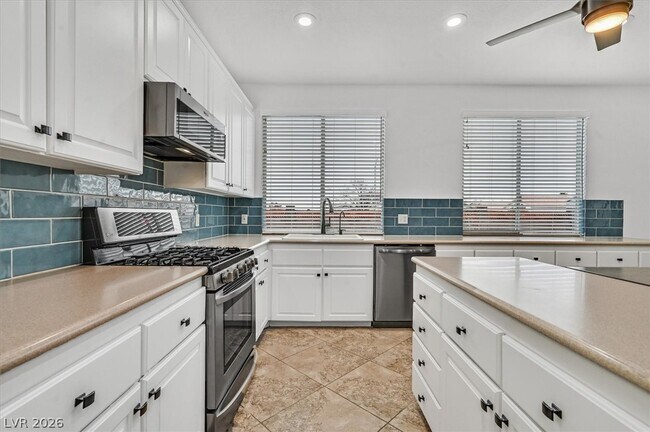 Building Photo - 3444 S Gosling St