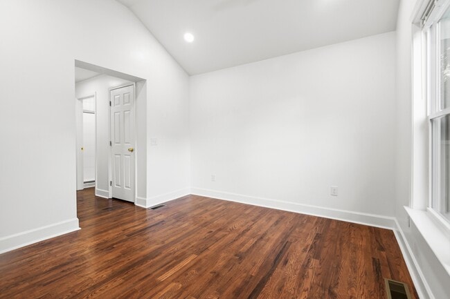 Building Photo - 3831 Hottinger Ave