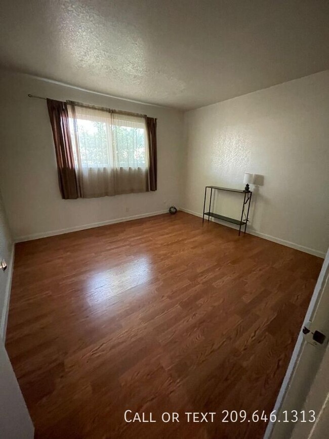 Building Photo - 2928 Whittier Ct