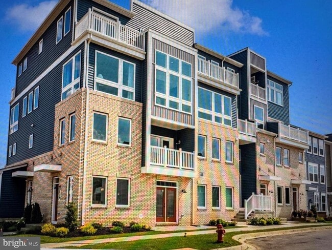 Building Photo - 714 Iron Frg Rd