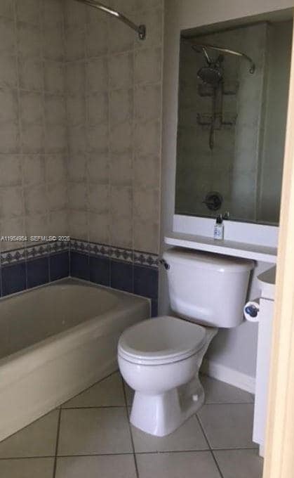 Building Photo - 3500 Coral Wy