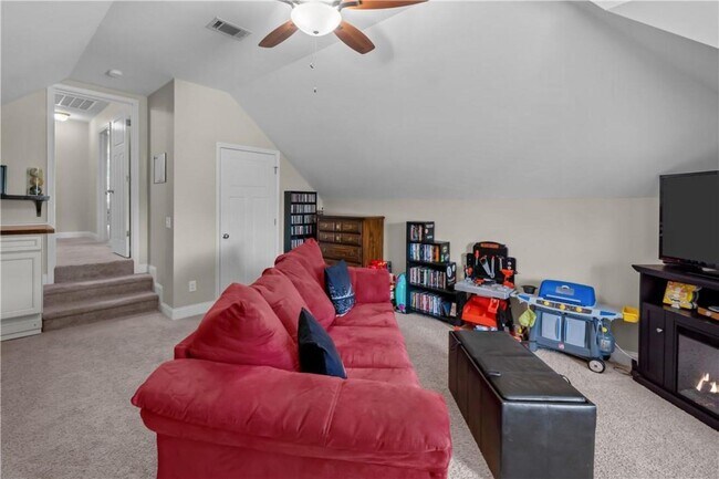 Building Photo - Flexible Space for Every Lifestyle! 4 Bedrooms Plus Loft & Bonus Room in Richmond Hill, GA