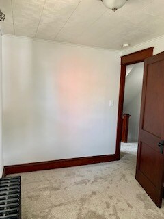 Building Photo - 50 E Walnut St