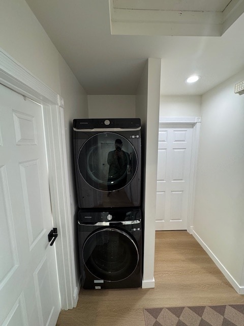 Laundry area - 653 N Buena Vista St