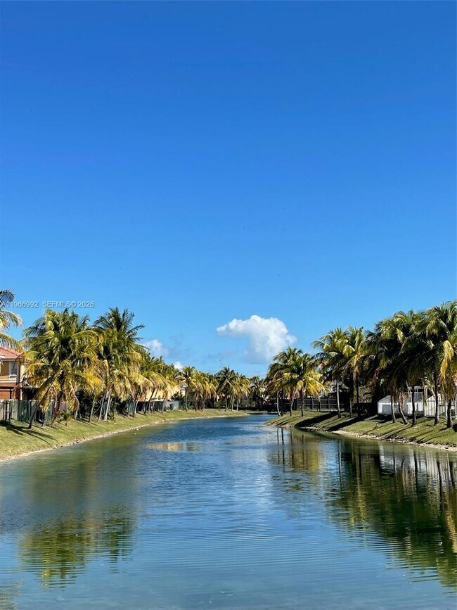 Building Photo - 24063 SW 109th Ave