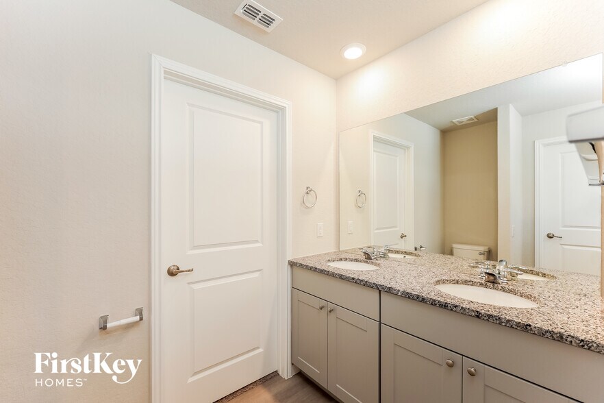 Building Photo - 4435 Meadowland Pl
