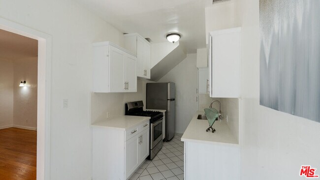 Building Photo - 6336 Orange St