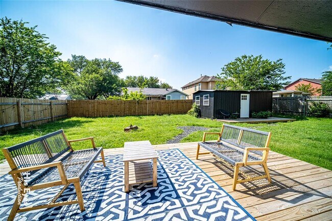 Building Photo - 7500 Rio Pass