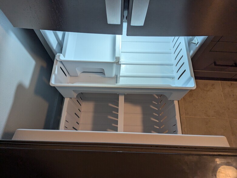 Building Photo - 207 3rd St S