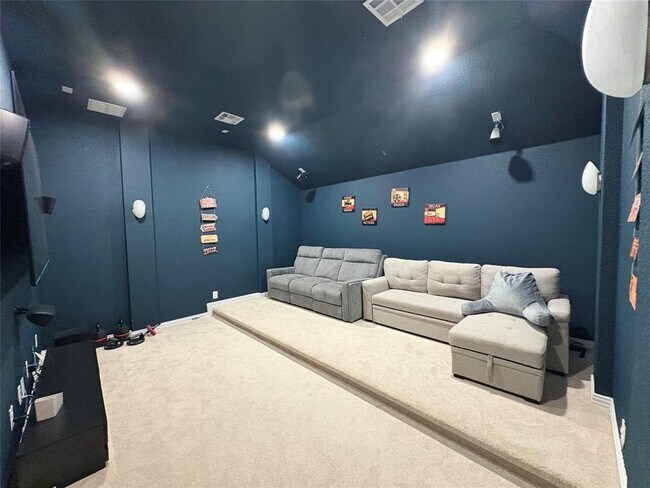 Building Photo - 3309 Falconers Way