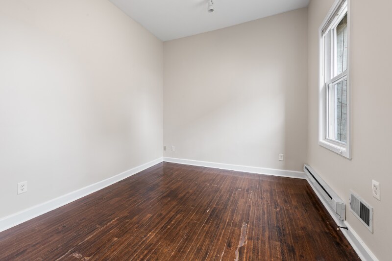 Building Photo - 1614 N 2nd St