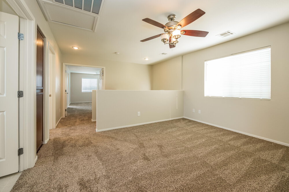 Building Photo - 1240 Maple Pines Ave