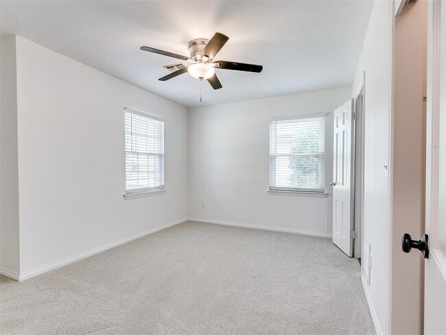 Building Photo - 2304 NW 56th Terrace