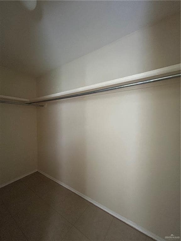 Building Photo - 14 Bracey