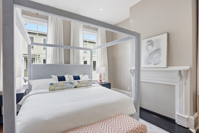 Building Photo - 309 Lorch St