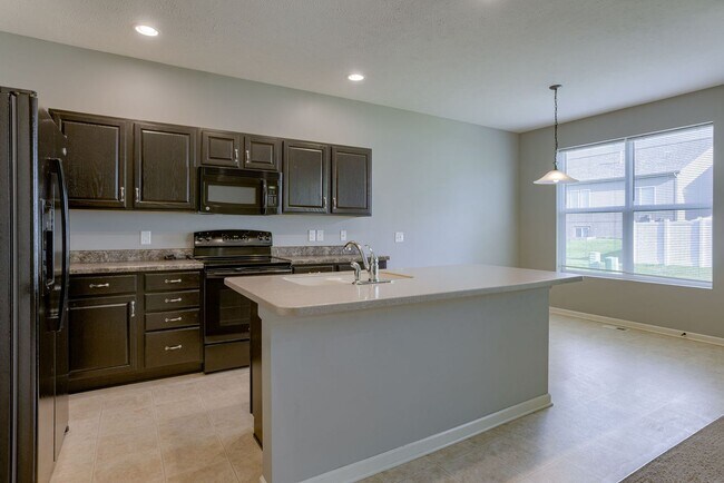 Building Photo - Spacious 4-Bedroom Near Lake Cunningham