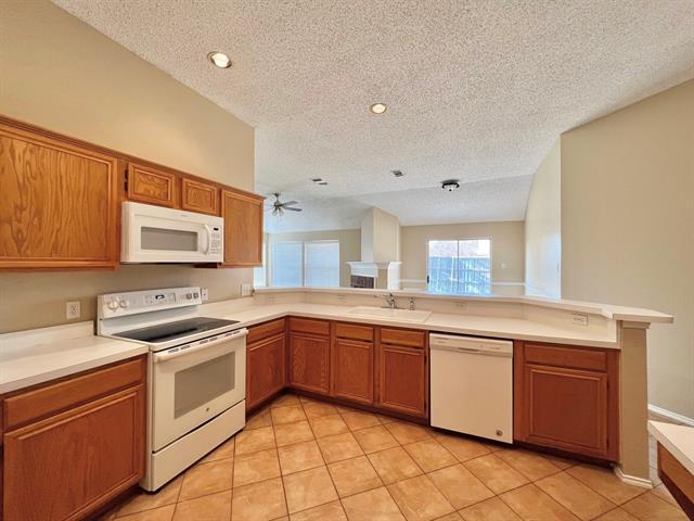 Building Photo - 875 Shoal Creek Dr