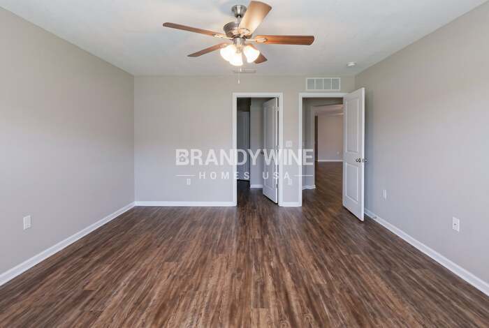 Building Photo - 1832 James Madison Ct