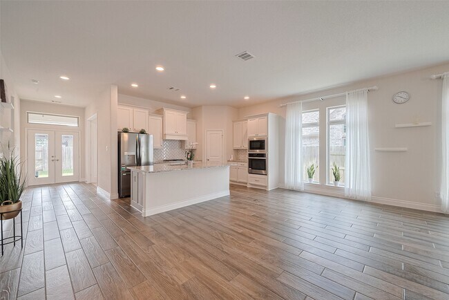 Building Photo - 6906 Montclair Colony Trl