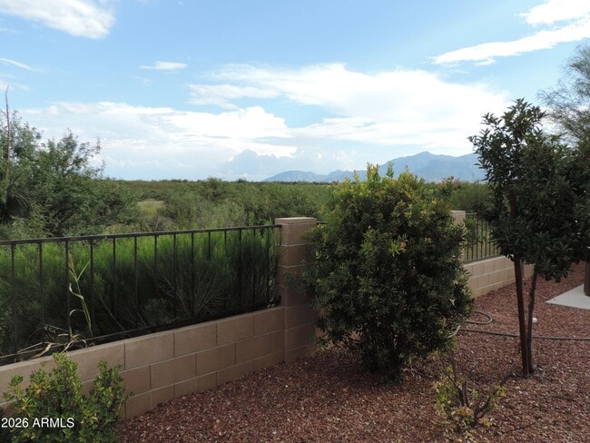 Building Photo - 1265 Paso Robles Ave