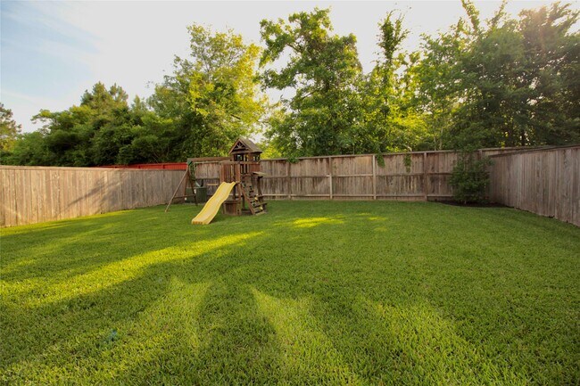 Building Photo - 158 Black Swan Pl