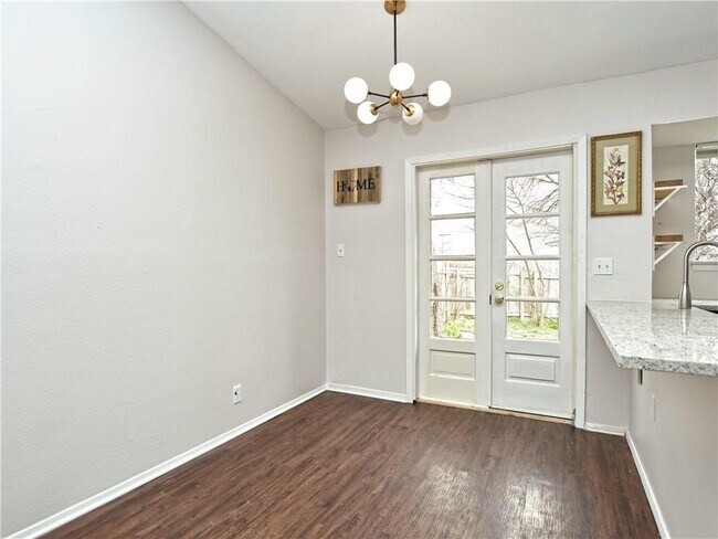 Building Photo - 9405 Quail Meadow Dr