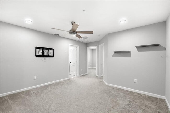 Building Photo - 260 Smugglers Way