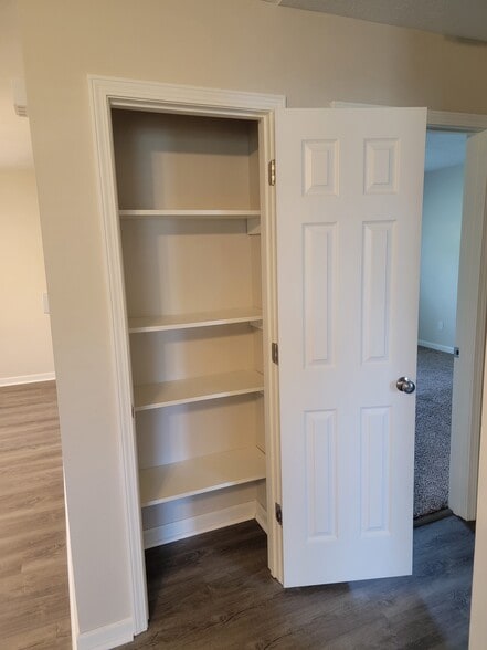 Building Photo - 6722 Boston Dr