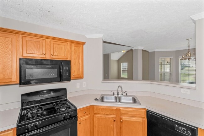 Building Photo - Coming Soon.. Prelease Now! Gorgeous 3bedroom 2bath ranch home for lease in McDonough!