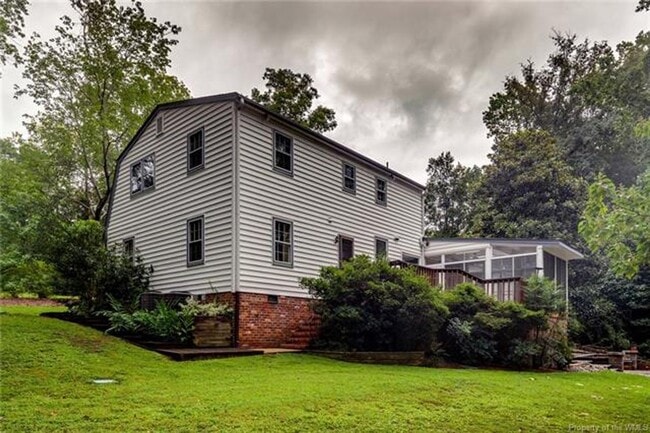 Building Photo - 109 Wake Robin Rd