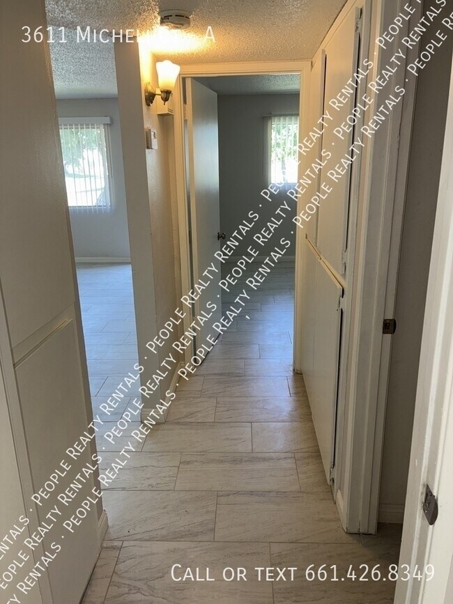 Building Photo - 3611 Micheli Ct