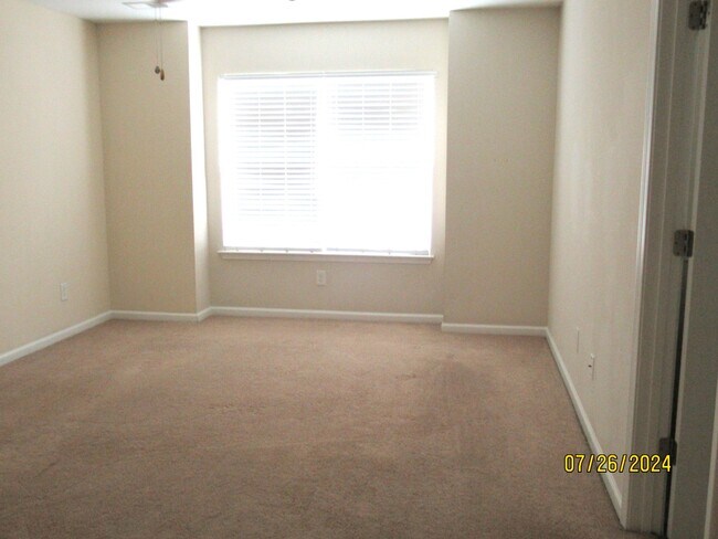 Building Photo - 1666 Ruger Dr