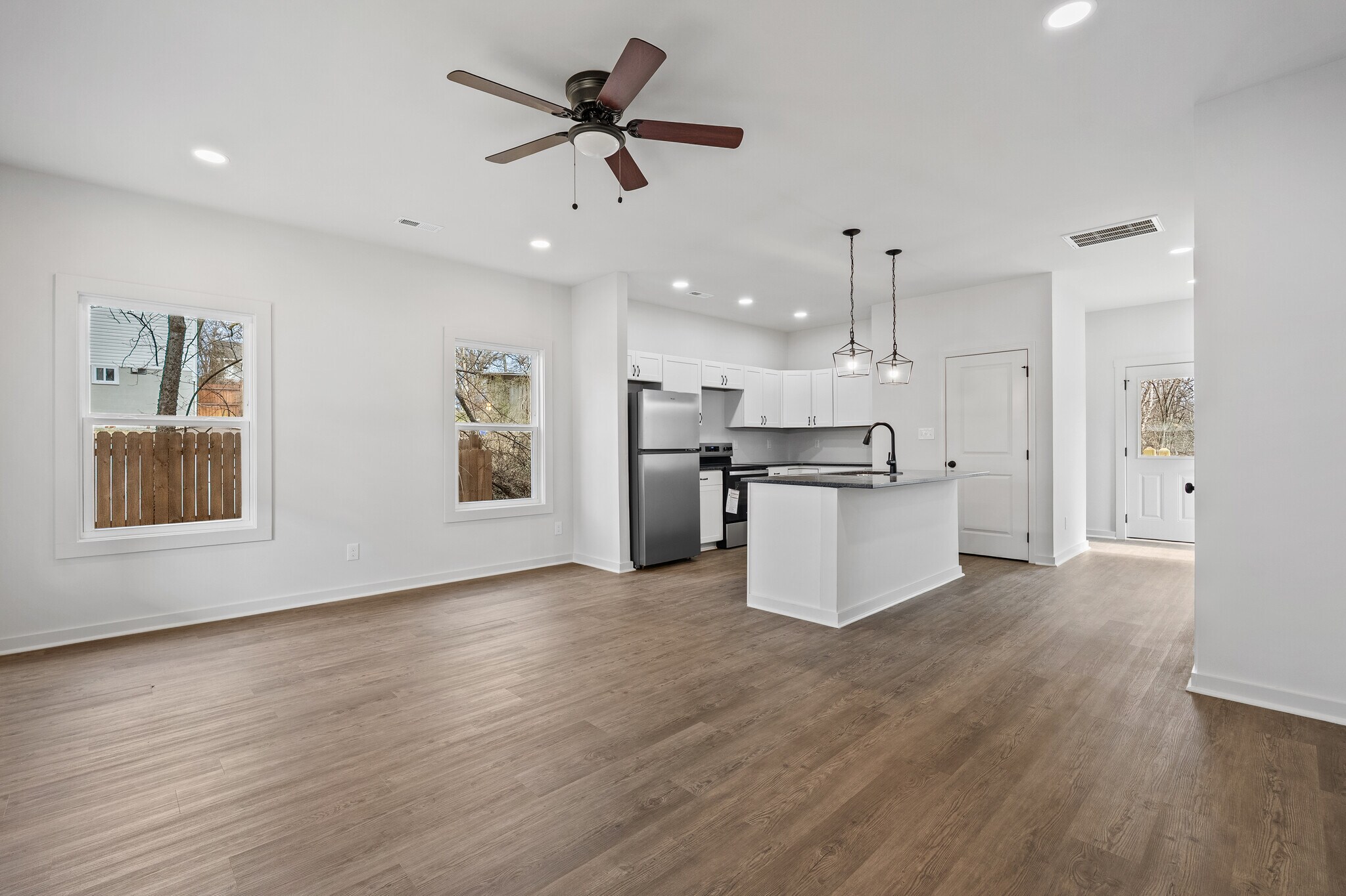 Building Photo - 4621 Julian St