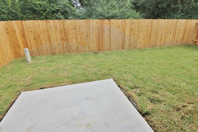 Building Photo - 5302 Aranas Ln