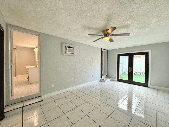 Building Photo - 1436 San Juan Ct