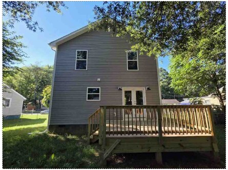 Building Photo - 2227 S Whitehill Dr