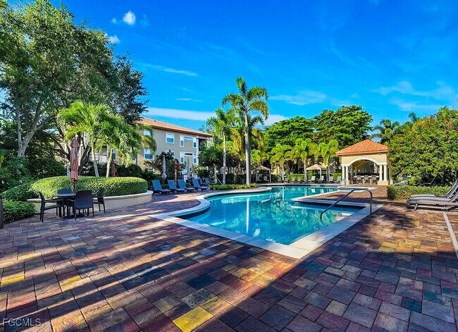 Building Photo - 8851 Colonnades Ct W