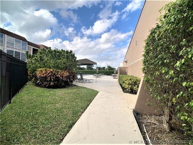 Building Photo - 8360 Sands Point Blvd