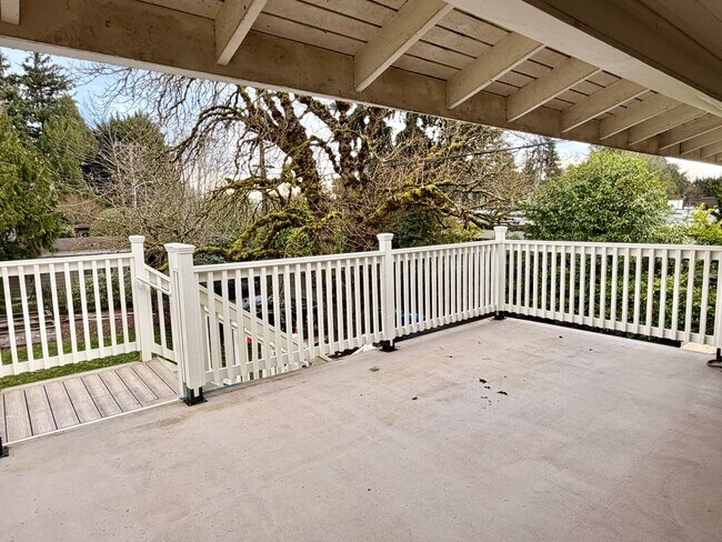 Building Photo - ROJAS