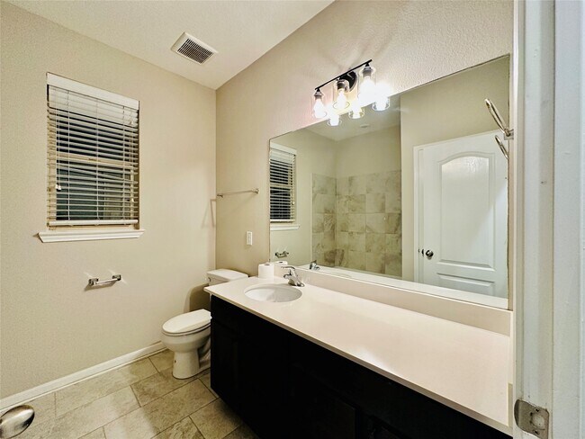 Building Photo - 22514 Williams Oak Ln