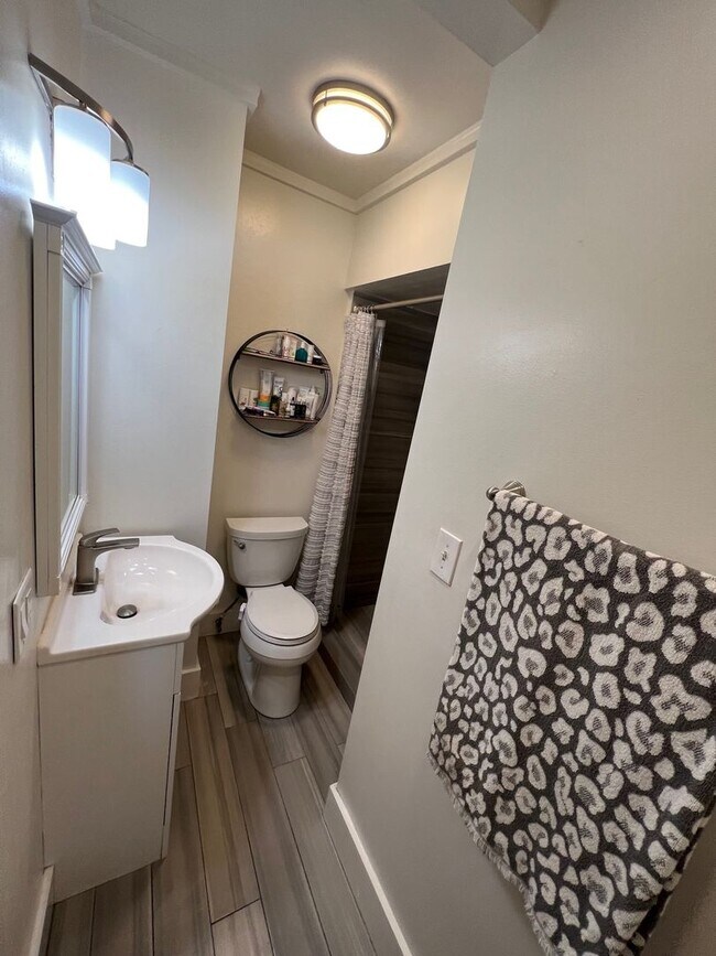 Building Photo - Studio - Downtown Laguna Beach