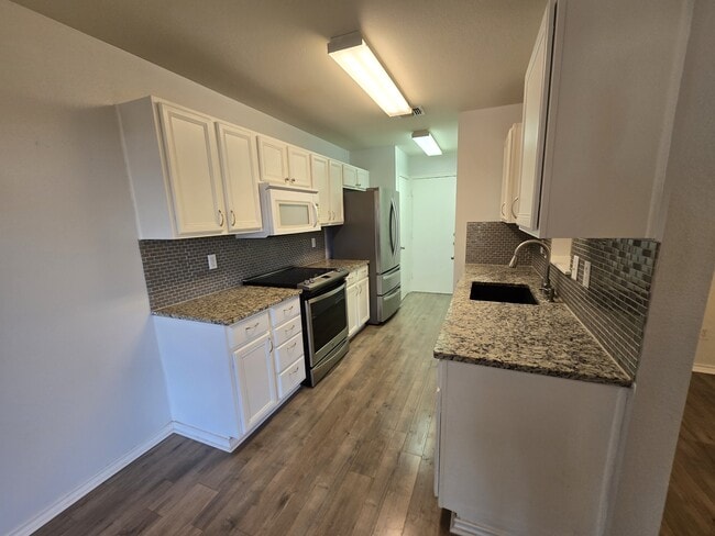 Building Photo - 7914 Galaway Bay