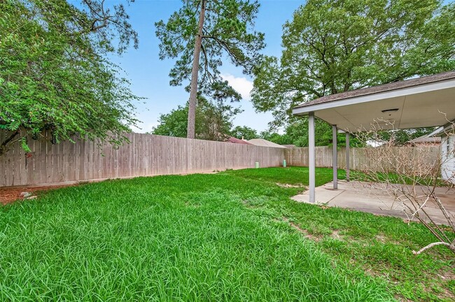 Building Photo - 22938 Sugar Bear Dr
