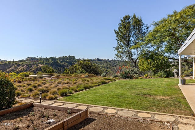 Building Photo - 2075 Linda Flora Dr