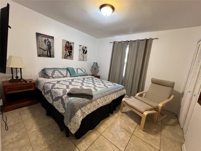 Building Photo - 2242 Jackson St