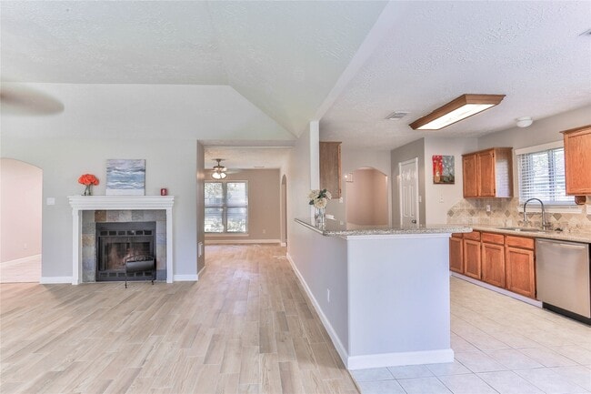 Building Photo - 7110 Yardley Dr