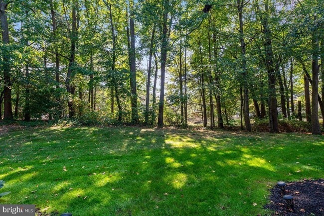 Building Photo - 25 Mulberry Ct